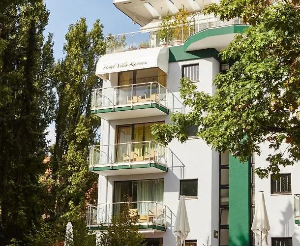 Bernstein Villa KastaniaHotel Berlin